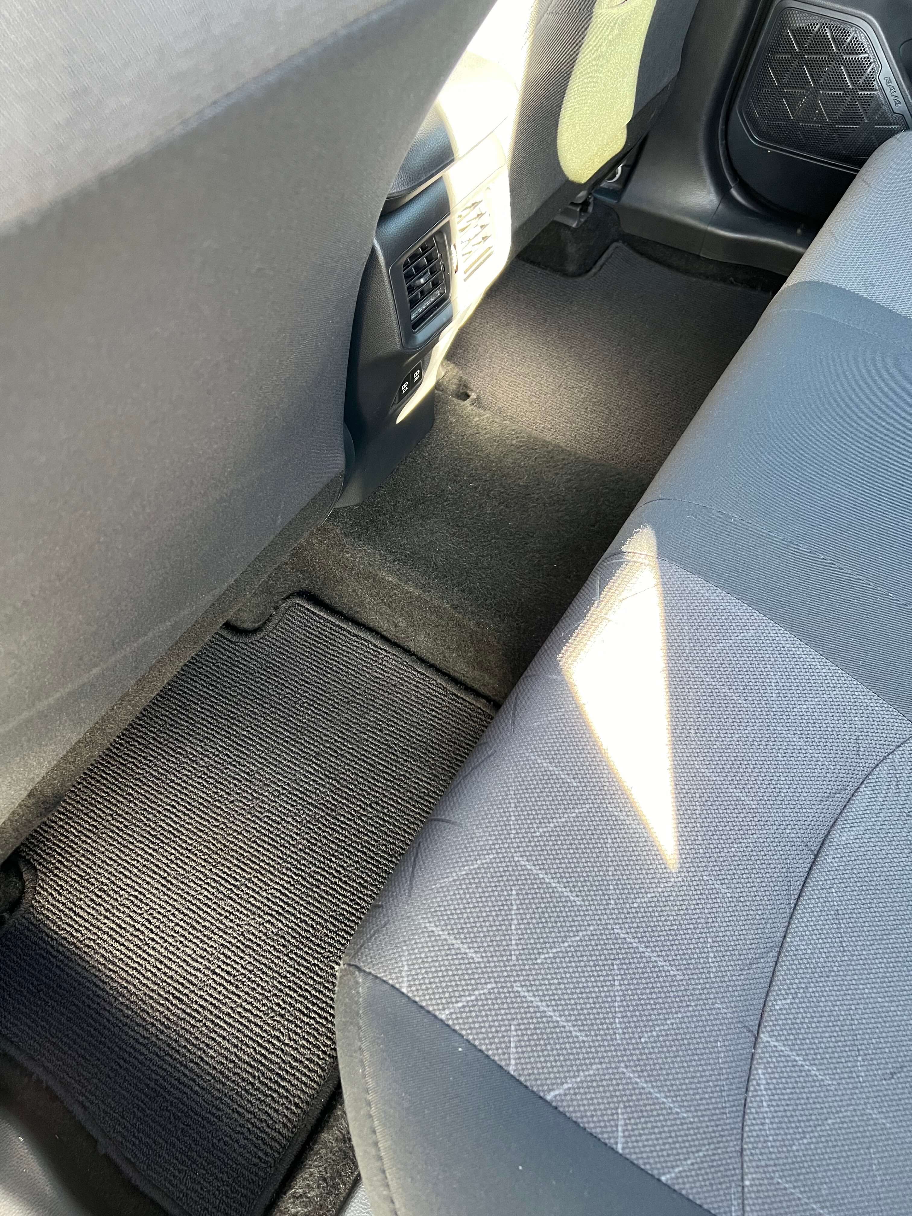 car-interior-seat-cleaning