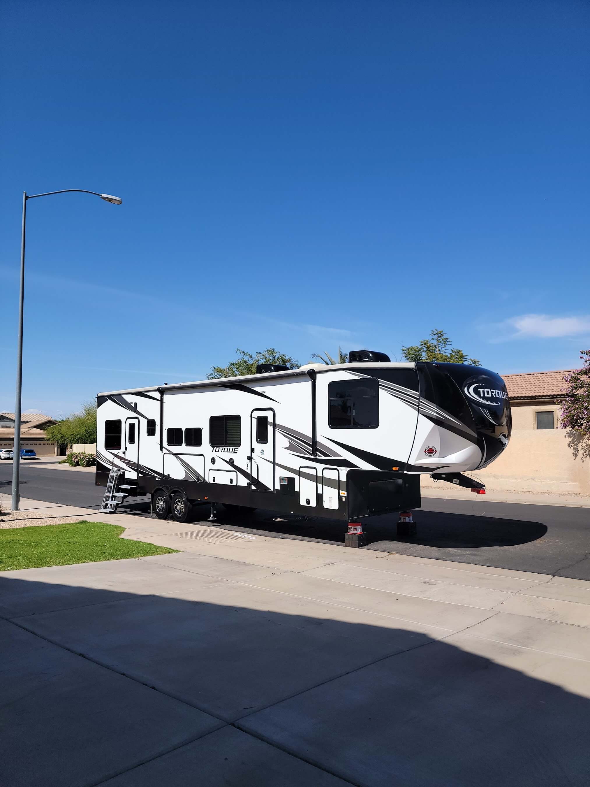rv-exterior-detailing